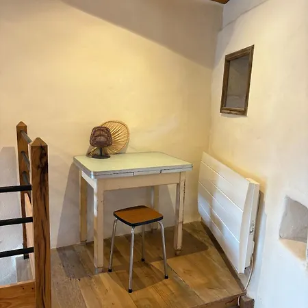 度假居 Casa Rocatalhada, Petit Cocon Surplombant La Muse