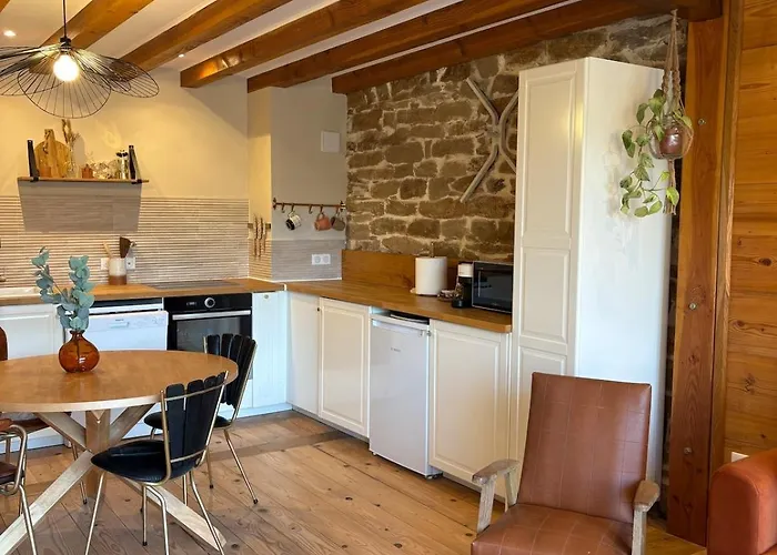 Casa Rocatalhada, Petit Cocon Surplombant La Muse Сasa de vacaciones